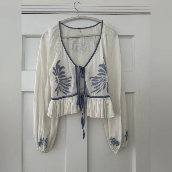 Free People White Crochet Tie-Front Crop Top with Light Blue Embroidery - Picture 2 of 4